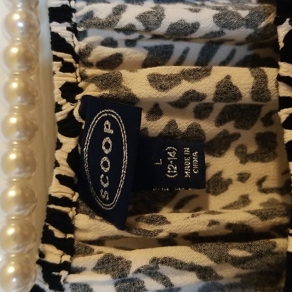 Scoop Womens Black White Zebra Print Longsleeve Shirt - Picture 4 of 10